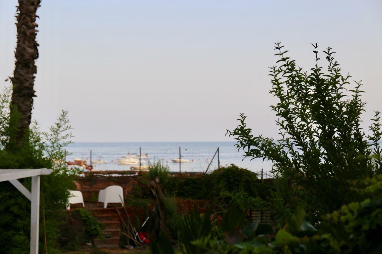 Acquabianca Villa Aci Castello Kültér fotó